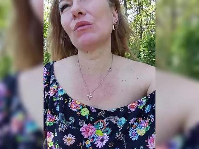Girls free live sex cams: Check out the satisfaction of typing and cam2cam with our sensual livestreamers, who will teach you all about temptation and desires with their smoking hot physiques.