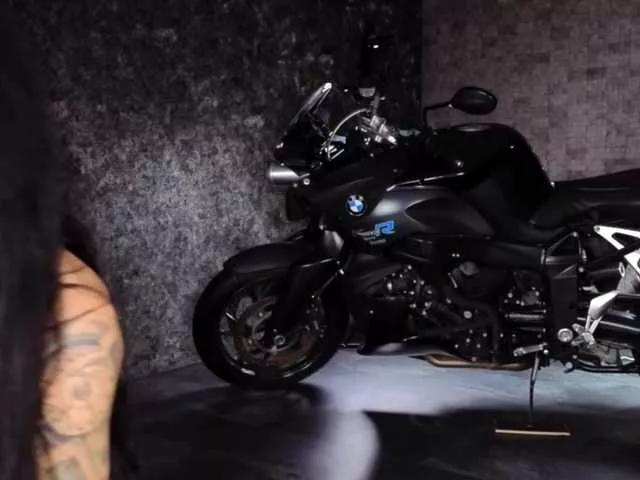 Girls free live sex cams: Check out the satisfaction of typing and cam2cam with our sensual livestreamers, who will teach you all about temptation and desires with their smoking hot physiques.