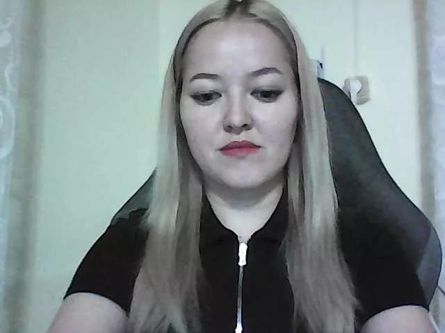 -Sweet-smile- from BongaCams is Freechat