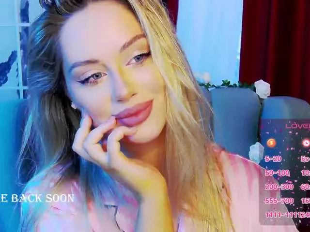Girls free live sex cams: Check out the satisfaction of typing and cam2cam with our sensual livestreamers, who will teach you all about temptation and desires with their smoking hot physiques.