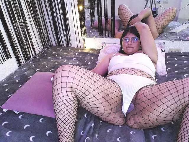1sarah from BongaCams is Freechat