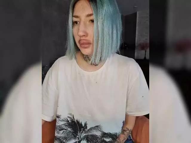 a-squirter from BongaCams is Freechat