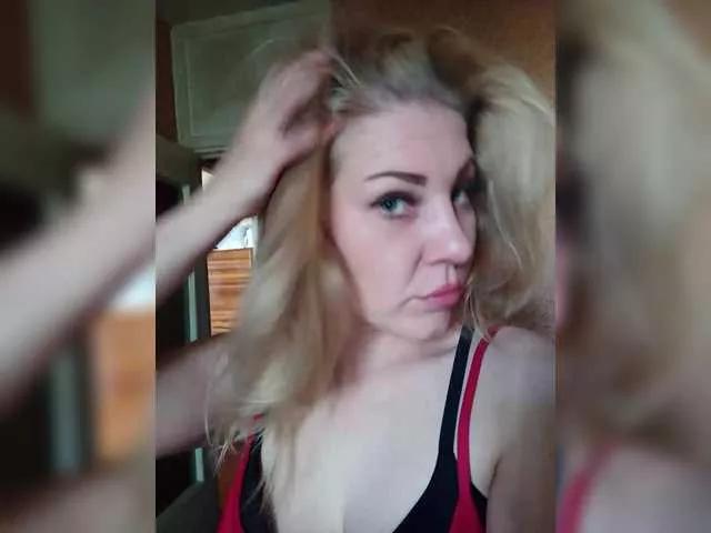 Girls free live sex cams: Check out the satisfaction of typing and cam2cam with our sensual livestreamers, who will teach you all about temptation and desires with their smoking hot physiques.