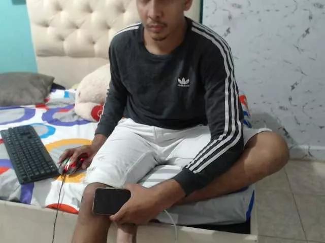 Alexcumhot from BongaCams is Freechat