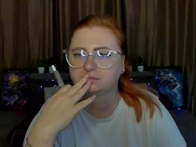 Aliciaredluv from BongaCams is Freechat