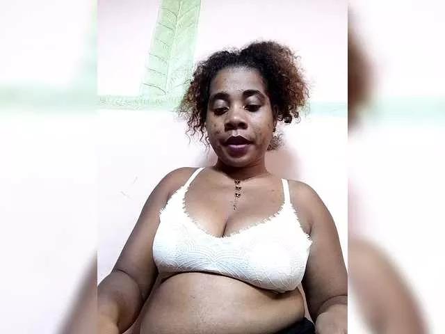 AlineEdena from BongaCams is Freechat