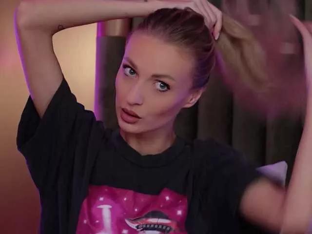 AmeliaAngell from BongaCams is Freechat