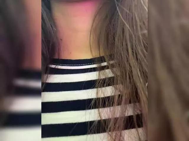 Girls free live sex cams: Check out the satisfaction of typing and cam2cam with our sensual livestreamers, who will teach you all about temptation and desires with their smoking hot physiques.