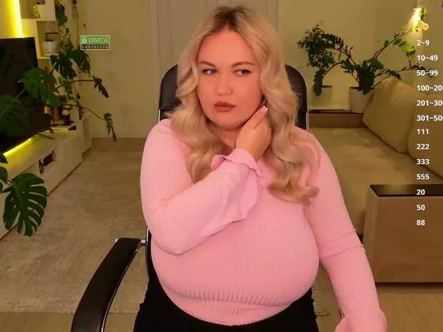 Girls free live sex cams: Check out the satisfaction of typing and cam2cam with our sensual livestreamers, who will teach you all about temptation and desires with their smoking hot physiques.