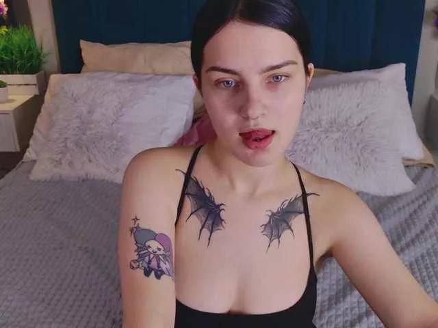 AngelBraun from BongaCams is Freechat