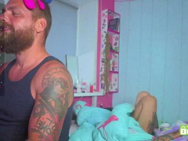 Photos of Anuskatz-v2 from BongaCams is Freechat