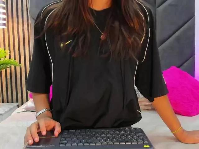 AriadnaLee from BongaCams is Freechat