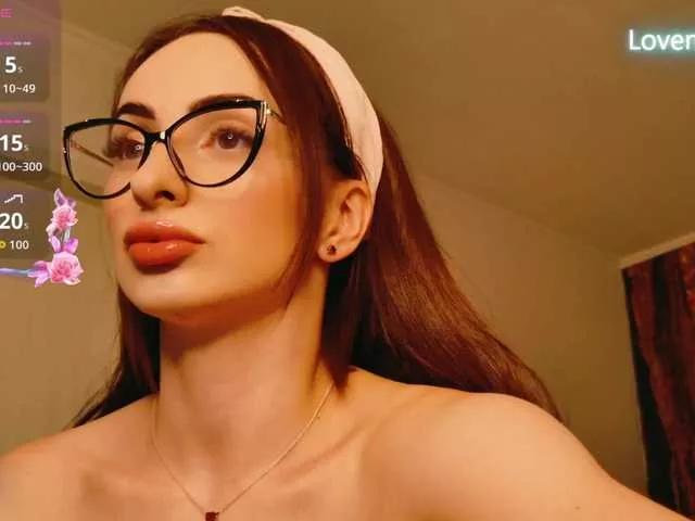 AuraPure from BongaCams is Freechat