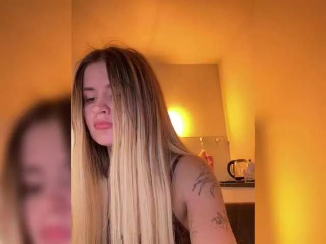 babegirl from BongaCams is Freechat