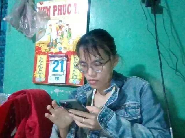 Baby-sexyass69 from BongaCams is Freechat