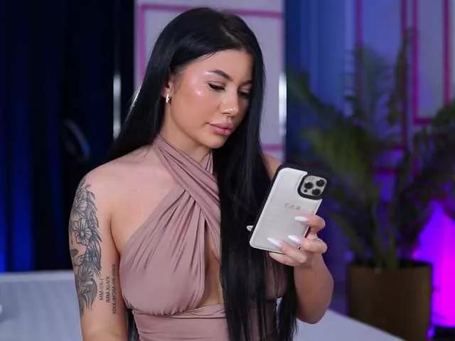 Girls free live sex cams: Check out the satisfaction of typing and cam2cam with our sensual livestreamers, who will teach you all about temptation and desires with their smoking hot physiques.