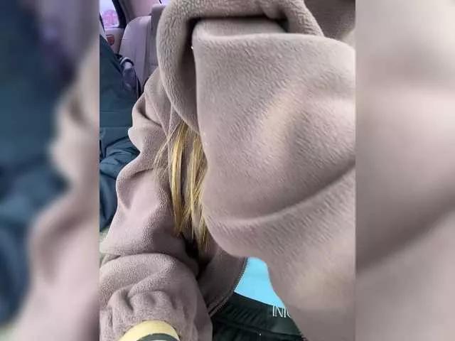 Photos of BANANCHIKI from BongaCams is Freechat