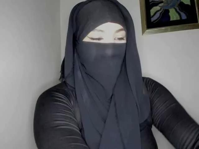 beauty-moon from BongaCams is Freechat