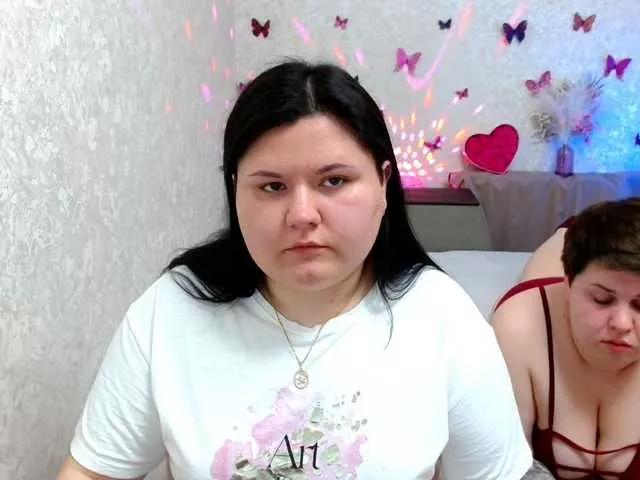 Girls free live sex cams: Check out the satisfaction of typing and cam2cam with our sensual livestreamers, who will teach you all about temptation and desires with their smoking hot physiques.