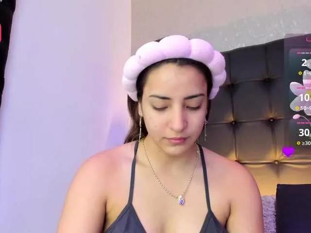 BellaSaint from BongaCams is Freechat