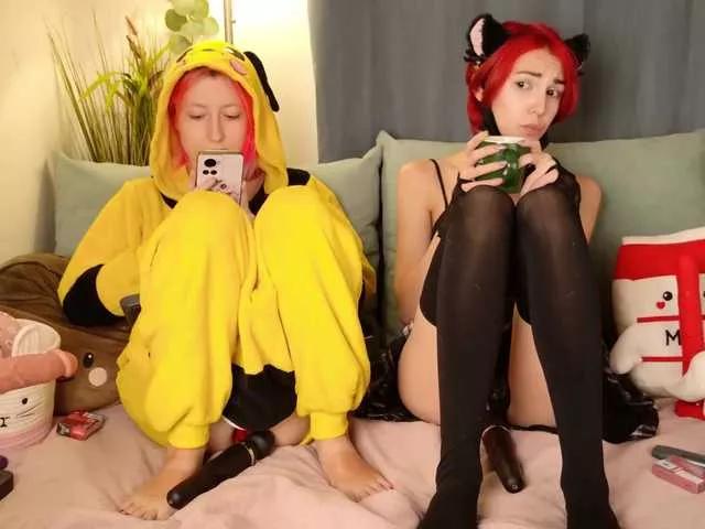 Bloom-and-Shen from BongaCams is Freechat