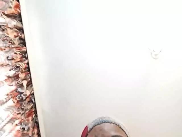 Bustygoddess2525 from BongaCams is Freechat