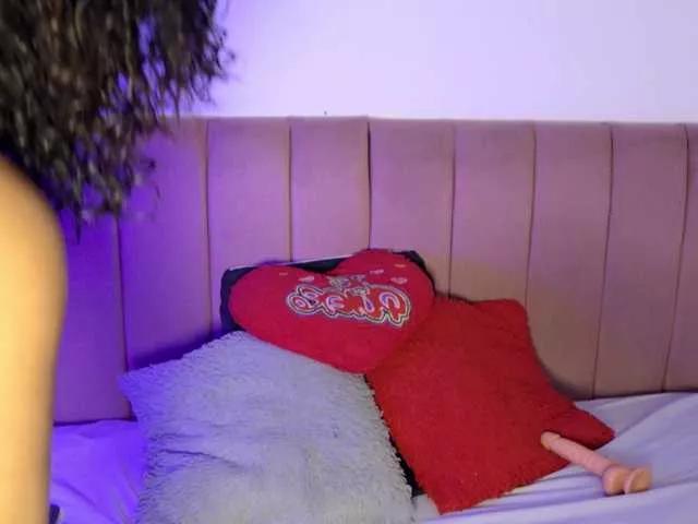 candy-jr from BongaCams is Freechat