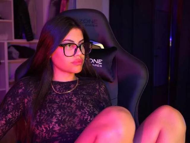 capriciousqueen from BongaCams is Freechat