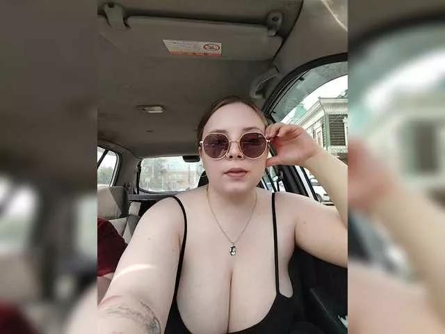Girls free live sex cams: Check out the satisfaction of typing and cam2cam with our sensual livestreamers, who will teach you all about temptation and desires with their smoking hot physiques.