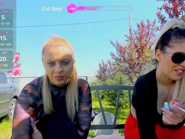 Girls free live sex cams: Check out the satisfaction of typing and cam2cam with our sensual livestreamers, who will teach you all about temptation and desires with their smoking hot physiques.