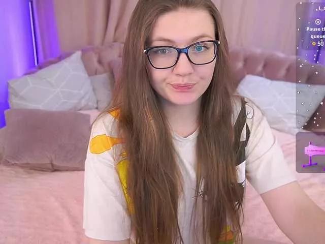 Girls free live sex cams: Check out the satisfaction of typing and cam2cam with our sensual livestreamers, who will teach you all about temptation and desires with their smoking hot physiques.
