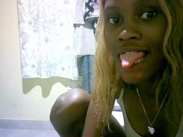 Creamysweet from BongaCams is Freechat
