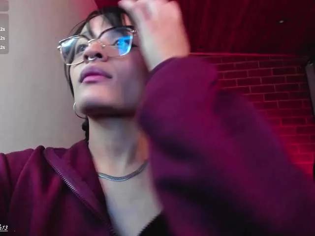 CurlyScarlett13 from BongaCams is Freechat