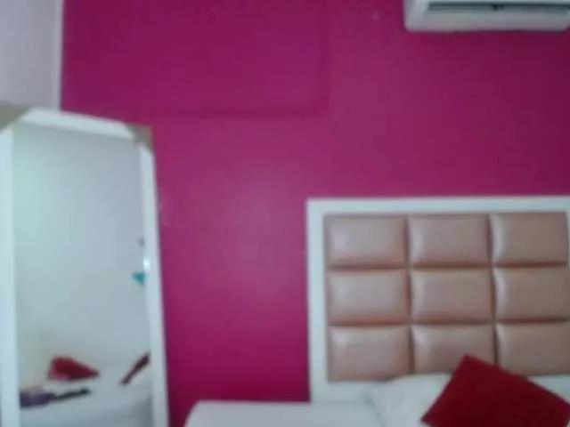 curvy-cumeater from BongaCams is Freechat