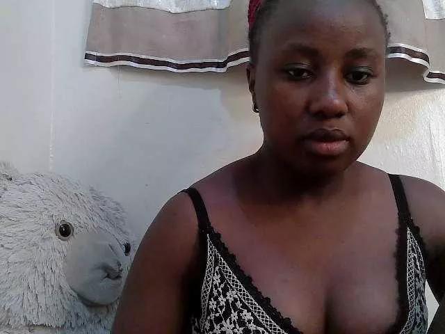 Cuteeann from BongaCams is Freechat