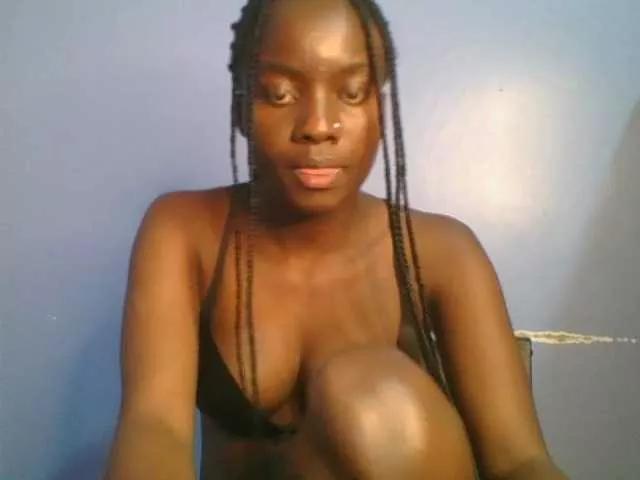 Cutiechoco from BongaCams is Freechat