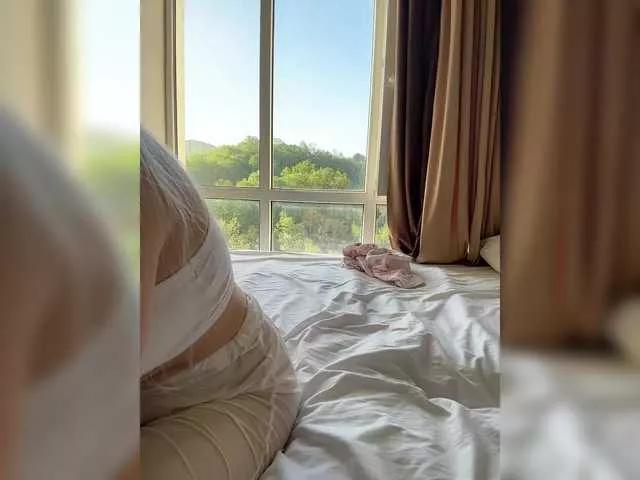 Girls free live sex cams: Check out the satisfaction of typing and cam2cam with our sensual livestreamers, who will teach you all about temptation and desires with their smoking hot physiques.