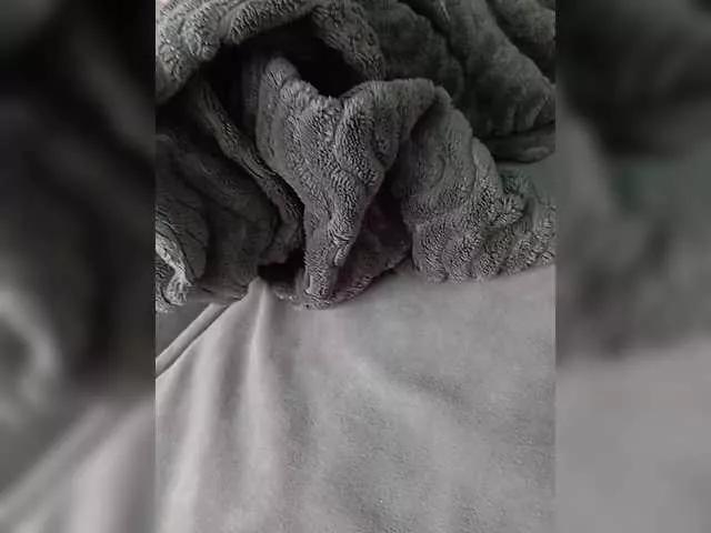 Girls free live sex cams: Check out the satisfaction of typing and cam2cam with our sensual livestreamers, who will teach you all about temptation and desires with their smoking hot physiques.