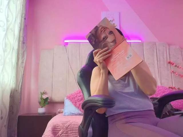 DarlingDuchess- from BongaCams is Freechat