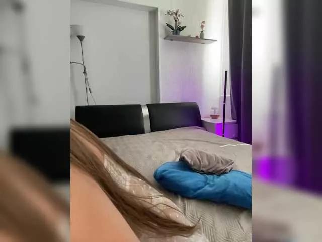 Photos of DELVIE from BongaCams is Freechat