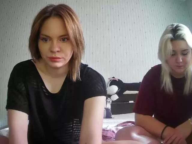 Girls free live sex cams: Check out the satisfaction of typing and cam2cam with our sensual livestreamers, who will teach you all about temptation and desires with their smoking hot physiques.