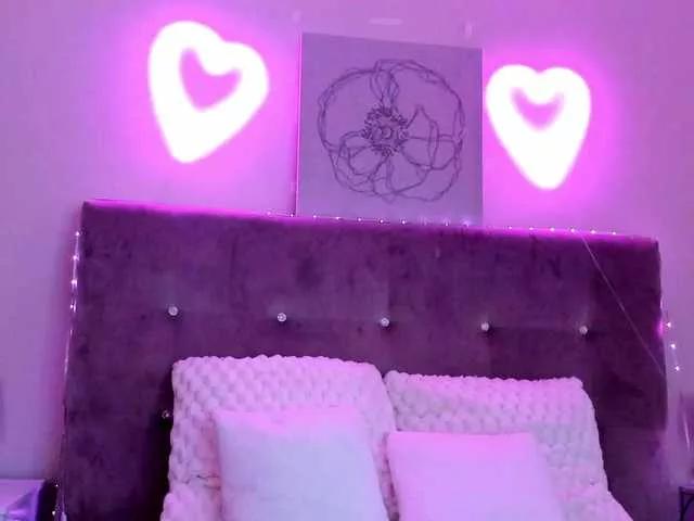 dream-kayla from BongaCams is Freechat