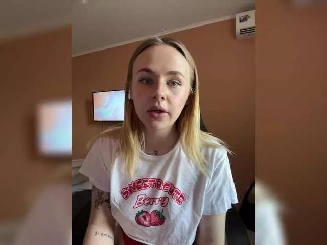 elegantbabe from BongaCams is Freechat