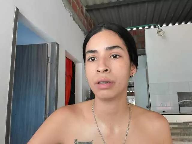 emilydauz from BongaCams is Freechat