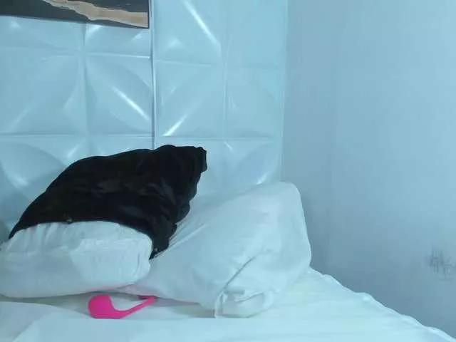 Emma-cartter1 from BongaCams is Freechat