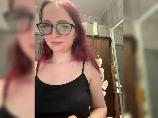 emma4you from BongaCams is Freechat