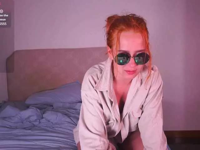 Girls free live sex cams: Check out the satisfaction of typing and cam2cam with our sensual livestreamers, who will teach you all about temptation and desires with their smoking hot physiques.
