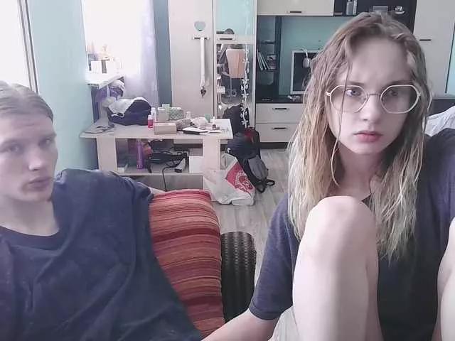 Girls free live sex cams: Check out the satisfaction of typing and cam2cam with our sensual livestreamers, who will teach you all about temptation and desires with their smoking hot physiques.