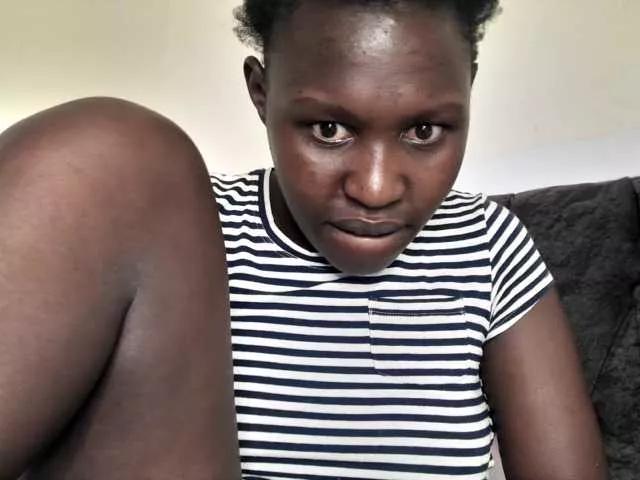 Empress-queen from BongaCams is Freechat