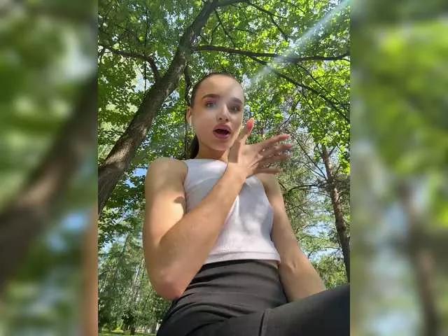 Girls free live sex cams: Check out the satisfaction of typing and cam2cam with our sensual livestreamers, who will teach you all about temptation and desires with their smoking hot physiques.